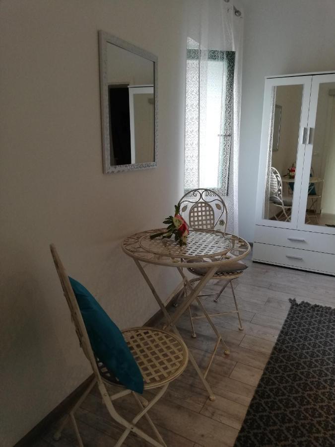 Sveti Lovreč PazenatičkiLory别墅 外观 照片